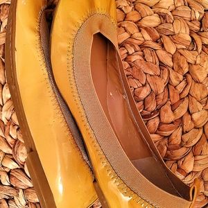 Banana Republic flats